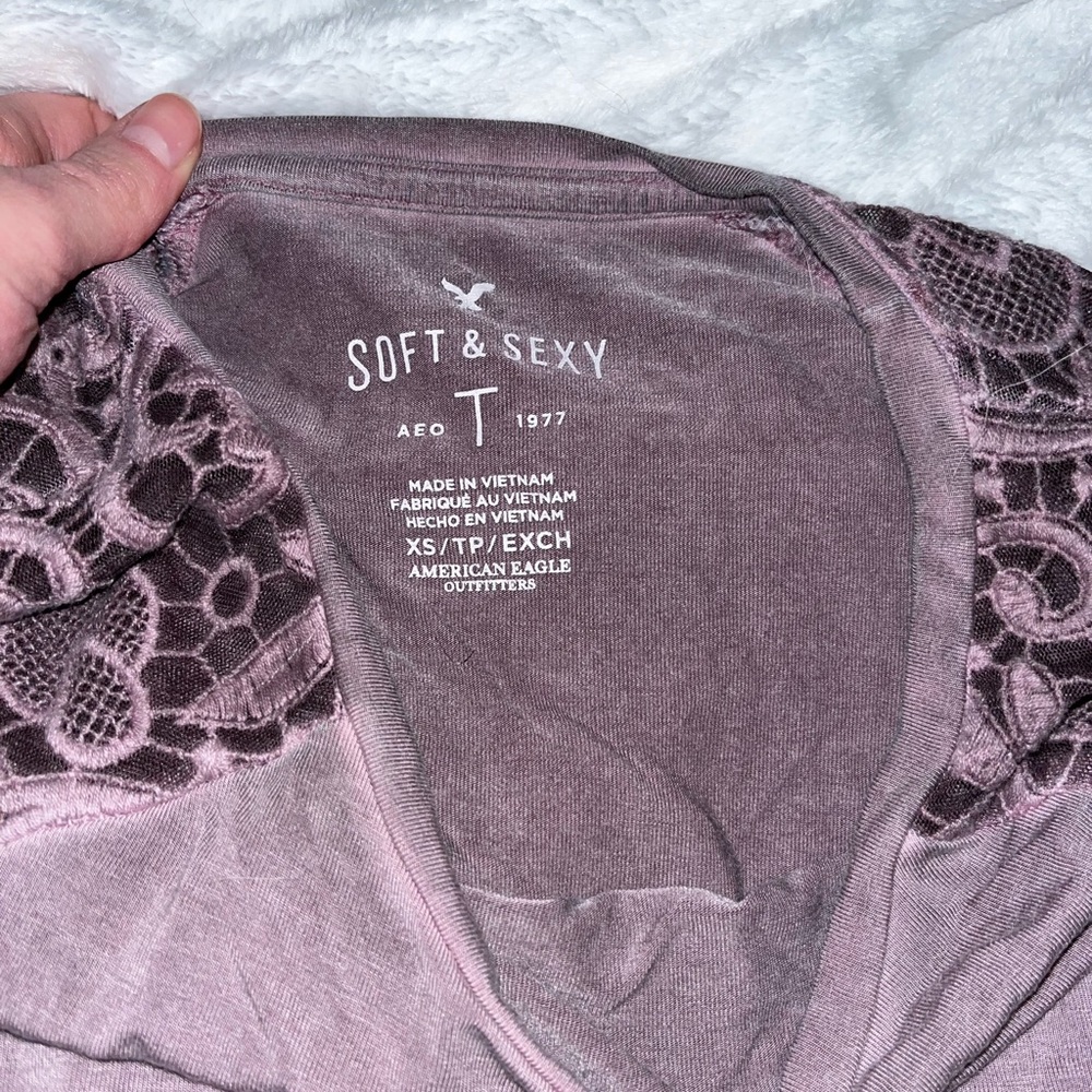 American Eagle women shirt